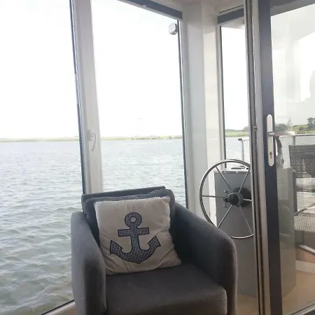 Botel Hausboot Big Blue